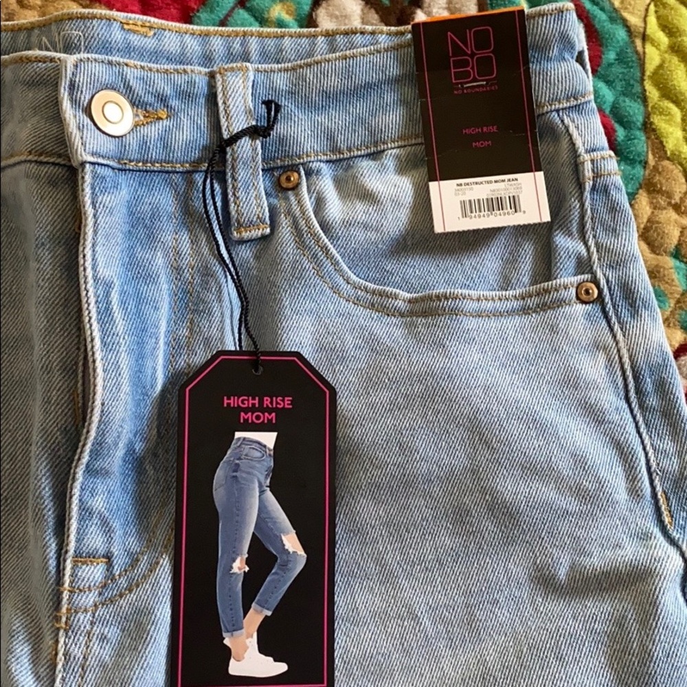 No Boundaries Destructed High Rise Mom Jeans